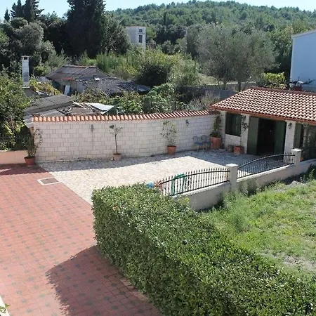 Appartamento In With Sea View, Balcony, Air Conditioning, Wi-fi